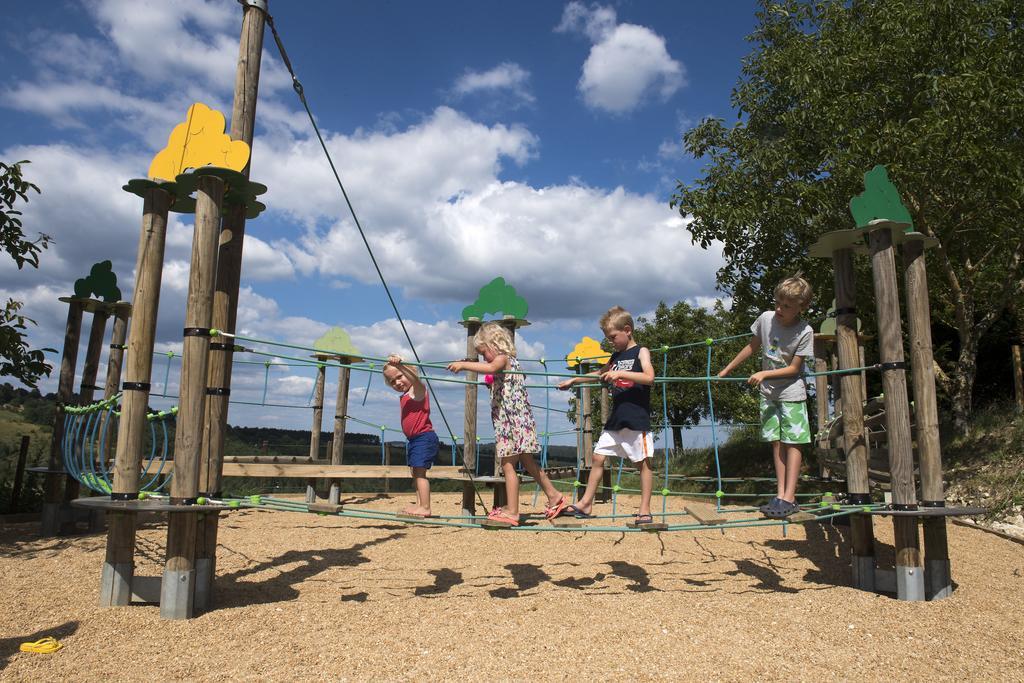 Camping Les Terrasses De Dordogne Rouffignac Saint-Cernin Kültér fotó