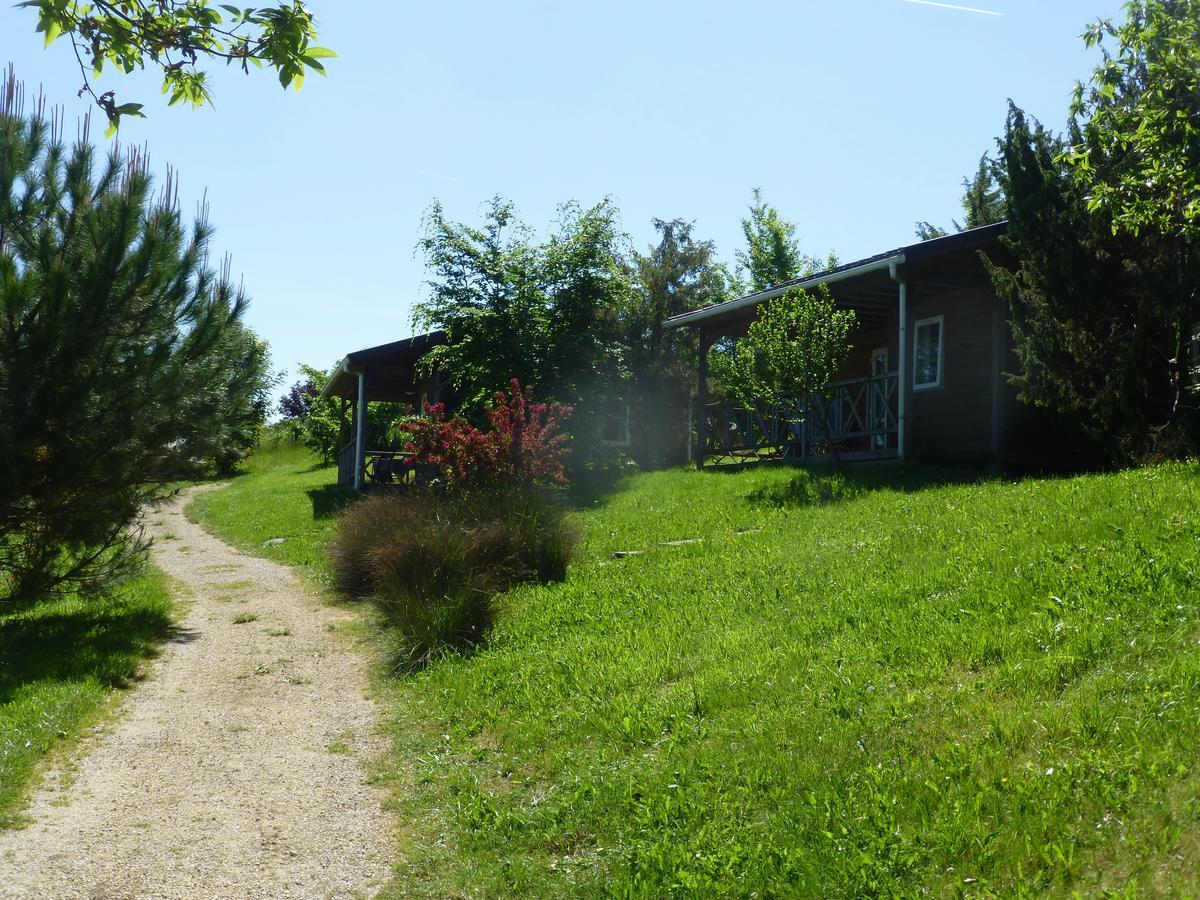 Camping Les Terrasses De Dordogne Rouffignac Saint-Cernin Kültér fotó
