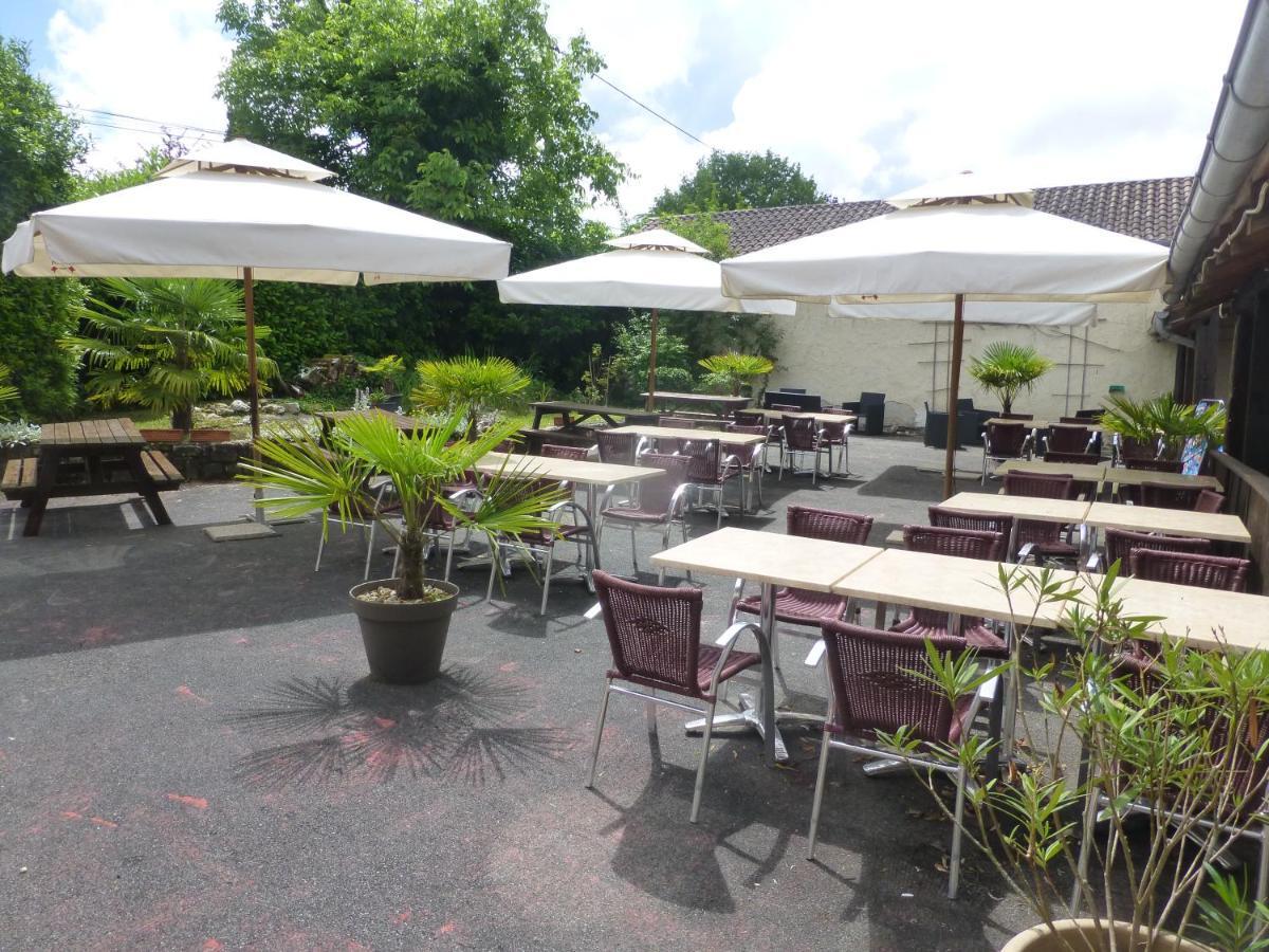Camping Les Terrasses De Dordogne Rouffignac Saint-Cernin Kültér fotó