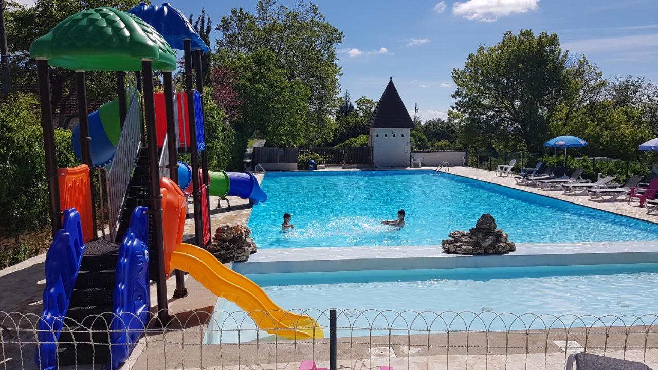 Camping Les Terrasses De Dordogne Rouffignac Saint-Cernin Kültér fotó