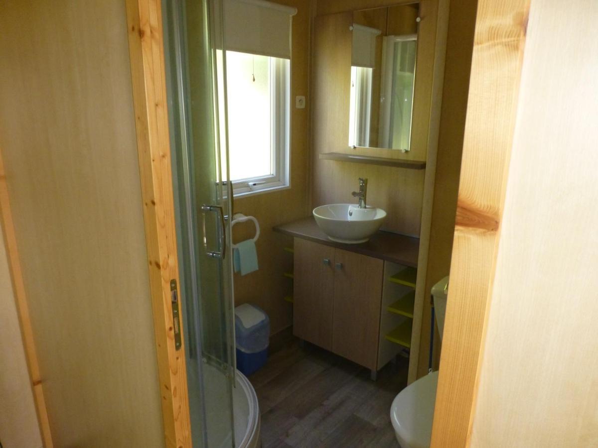 Camping Les Terrasses De Dordogne Rouffignac Saint-Cernin Kültér fotó